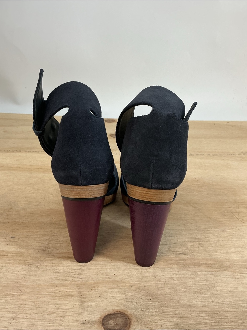 Pierre Hardy Navy Suede Ankle Strap Block Heel Sandals Size 37 - Picture 4 of 5